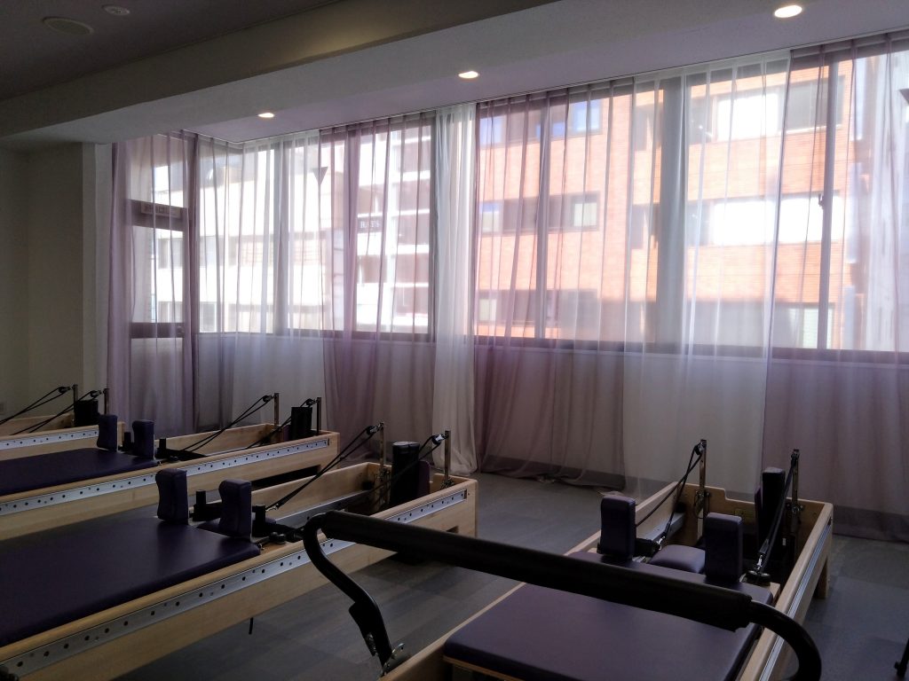 中村区レースカーテン